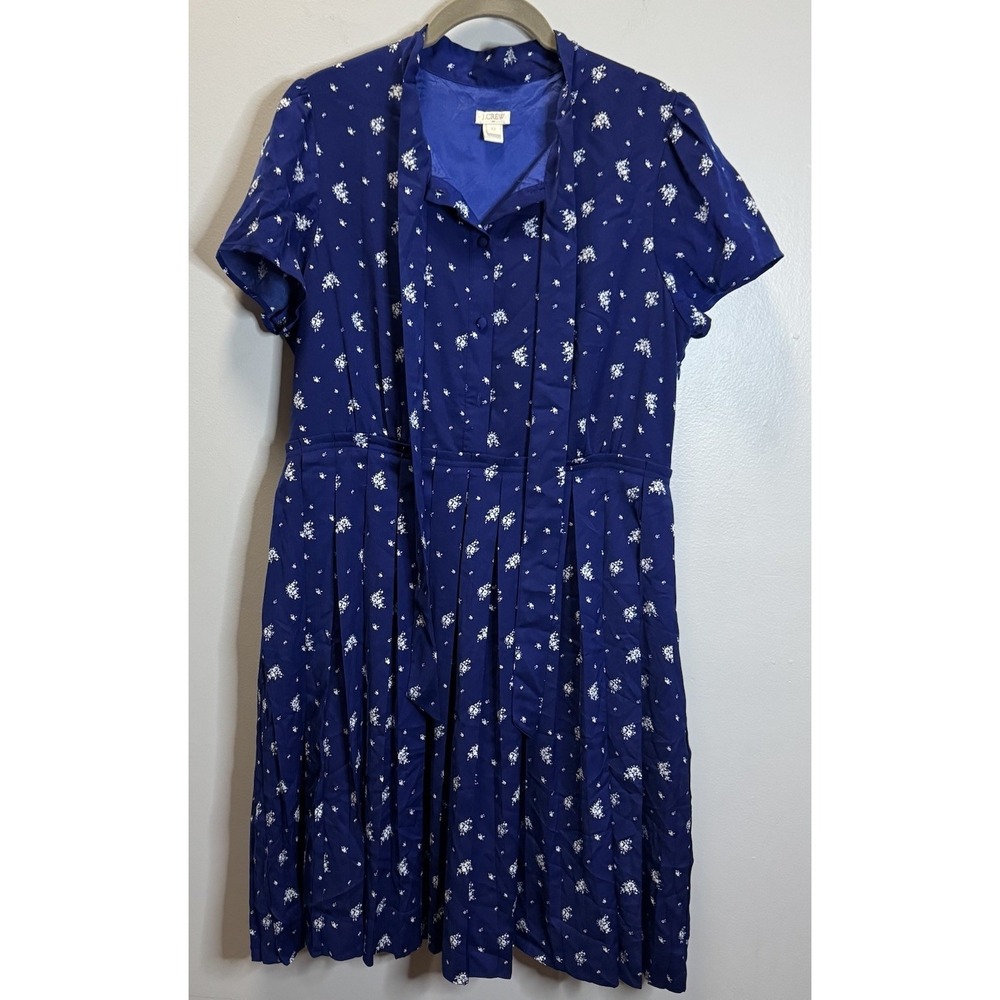 J. Crew Factory Dress Womans SZ 12 Navy‎ White Floral Lined Pleated Bottom Tie